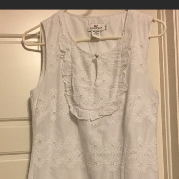 Vineyard Vines: Cute and flattering! - Picture 2 of 6